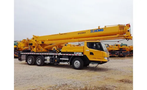 XCMG QY25 Series Crane vs. XCT25L5 Crane XCMG QY25 Series Crane vs. XCT25L5 Crane